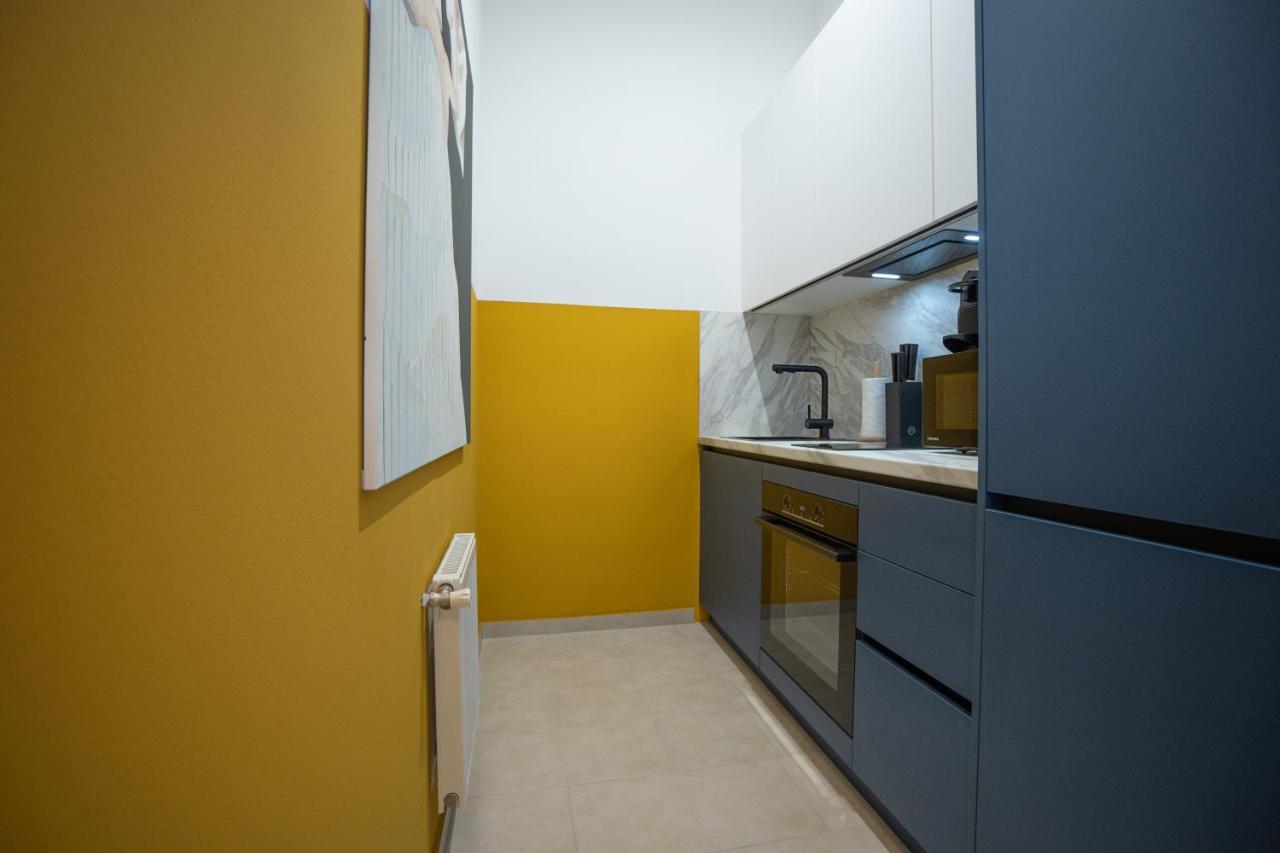 Brand-new With A Patio * Wien
